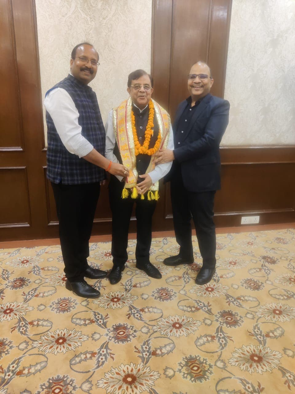 State association representatives at the Lucknow election event